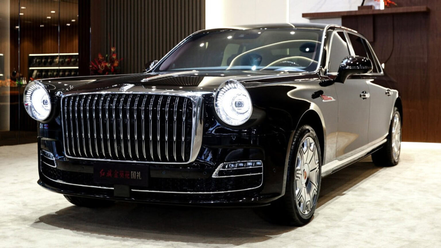 Stellantis e Hongqi trattano per produrre auto in Spagna: ecco perché - Stellantis Hongqi Spagna