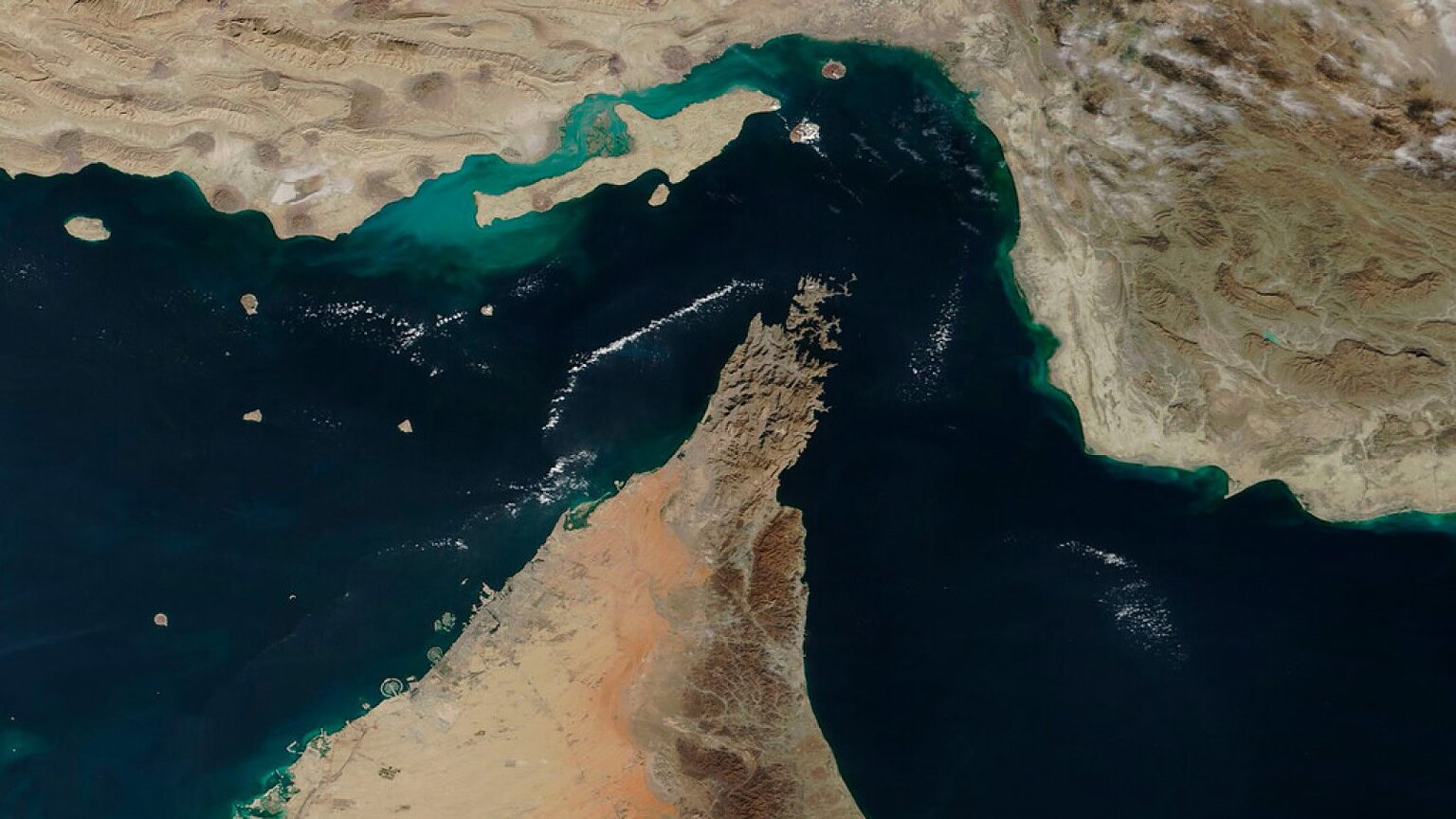 Stretto di Hormuz: il collo di bottiglia che ha smesso di funzionare