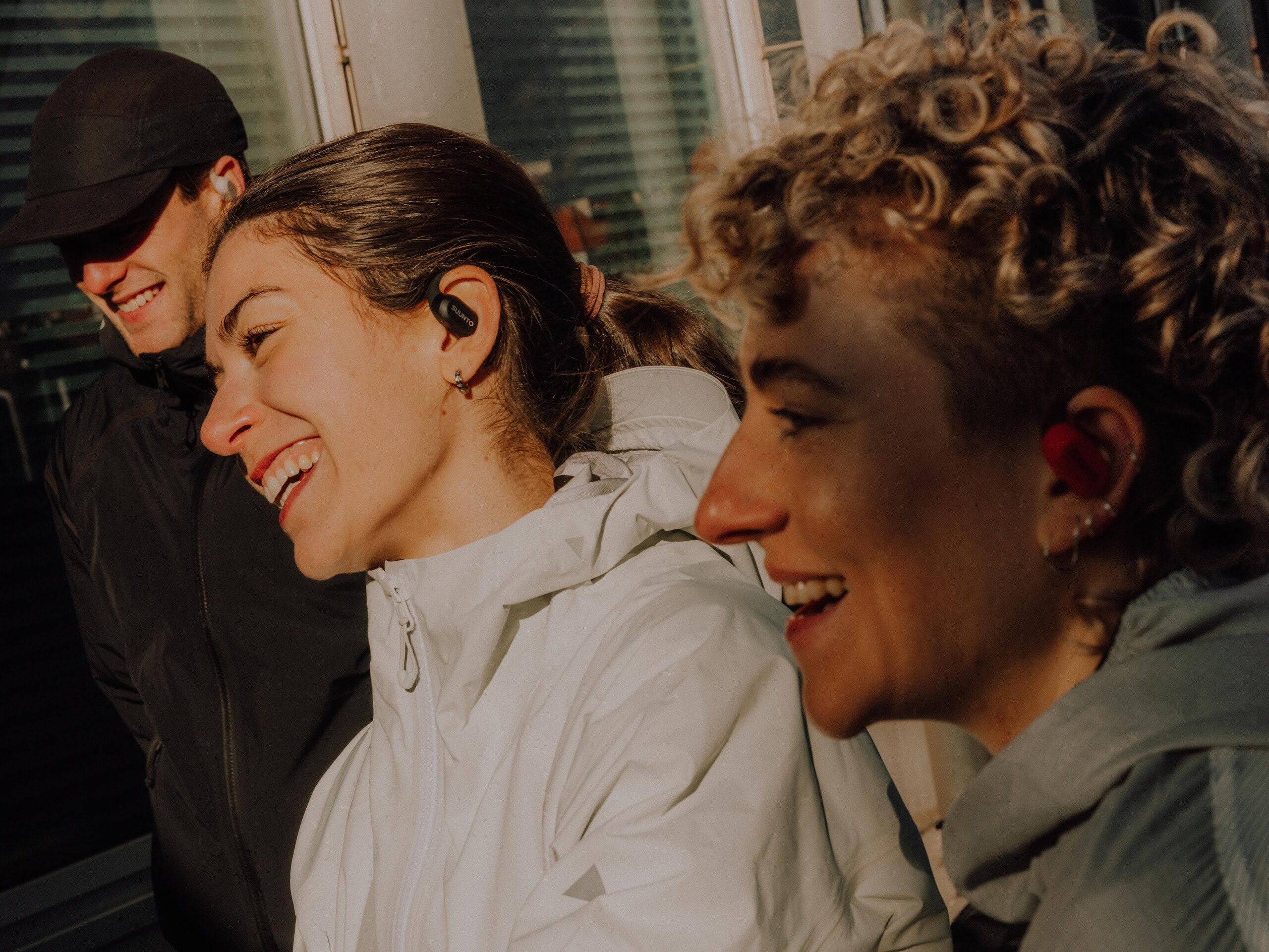 Suunto Spark sono ufficiali: cuffie open-ear a conduzione aerea per chi si allena