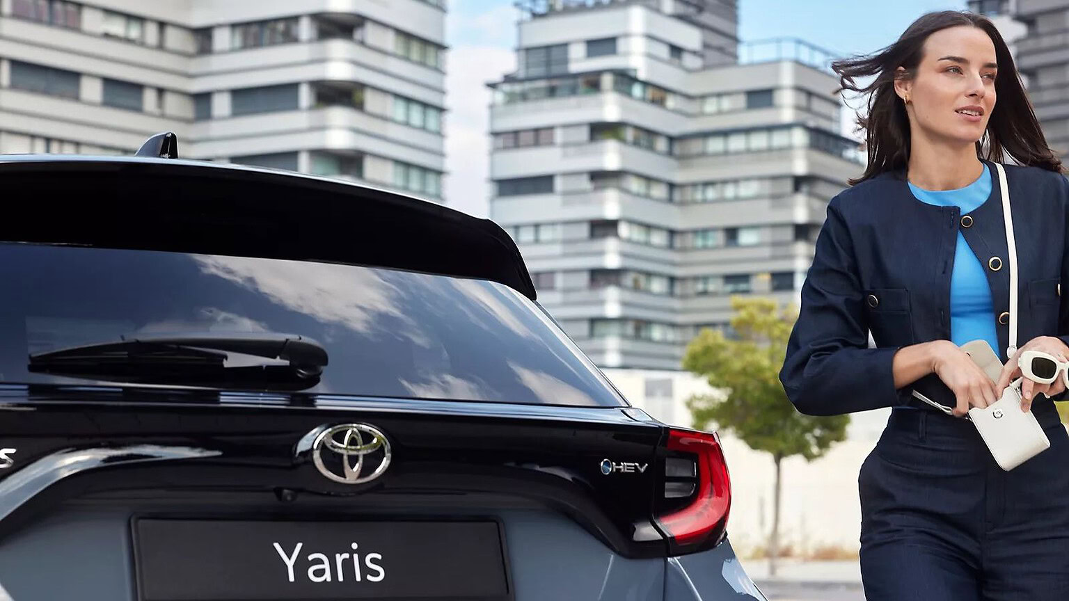 Toyota Yaris elettrica