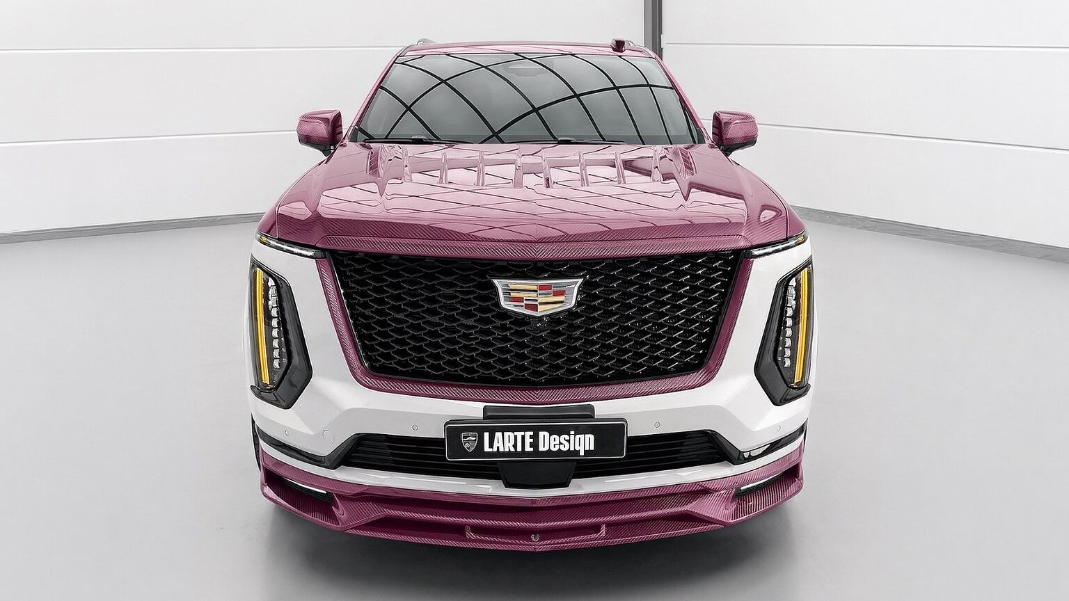 Cadillac Escalade in carbonio rosa: il progetto che nessuno si aspettava