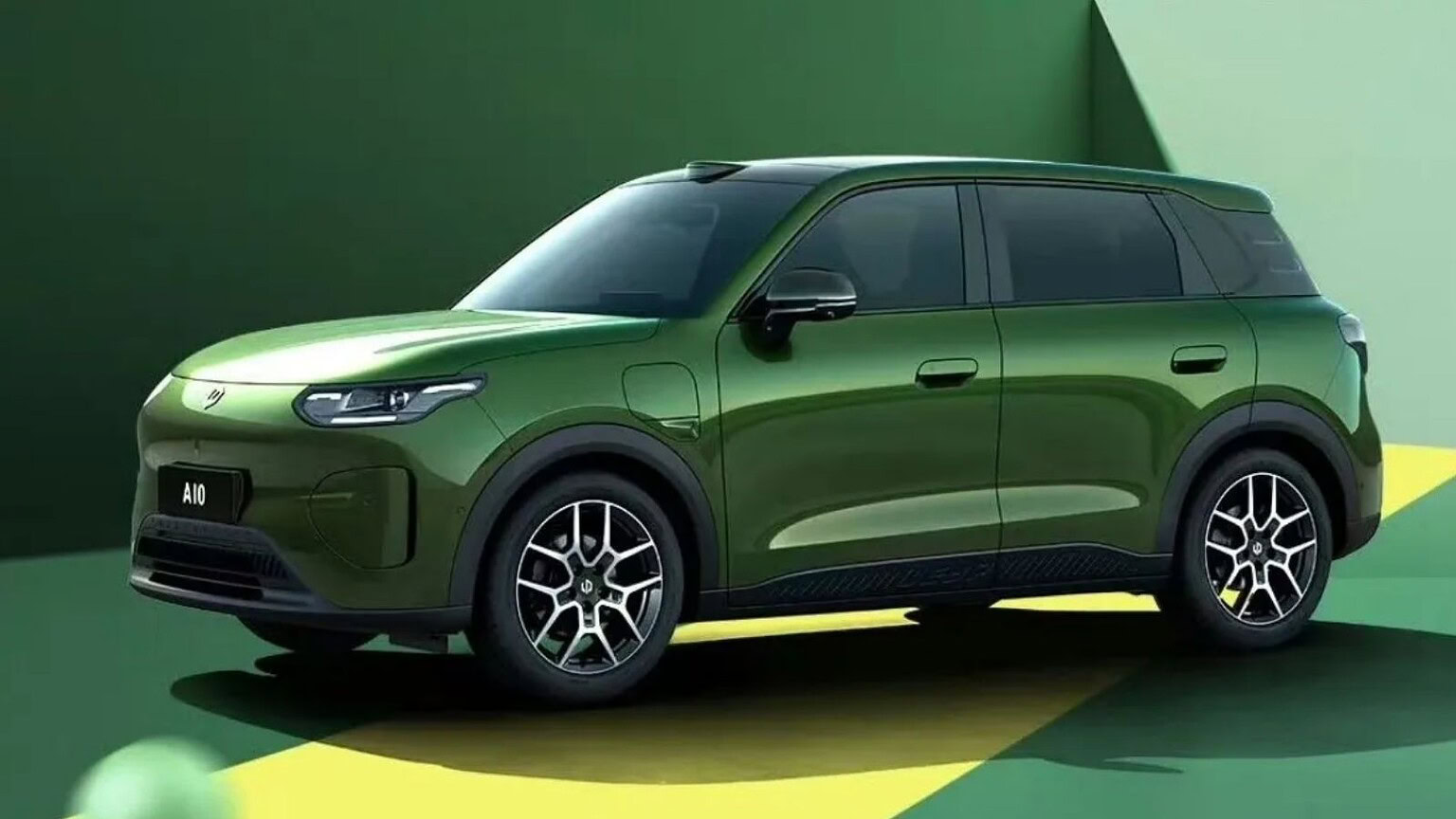 Leapmotor A10: il SUV elettrico compatto che anticipa la B03X europea