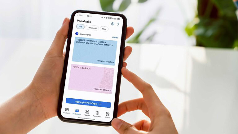 IT-Wallet: oltre 200 documenti digitali, a breve addio portafoglio fisico