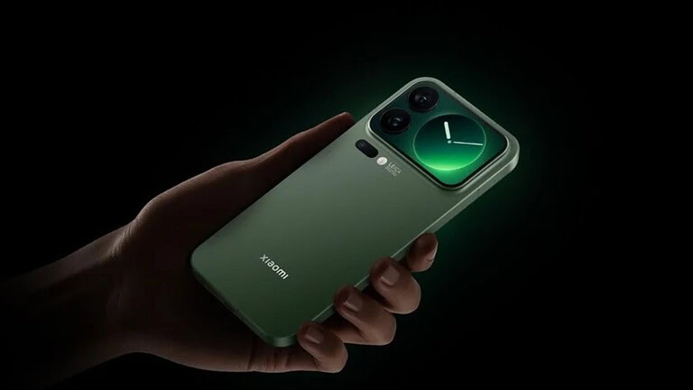 Xiaomi 17 Max avrà una super batteria e fotocamera da record | RUMOR
