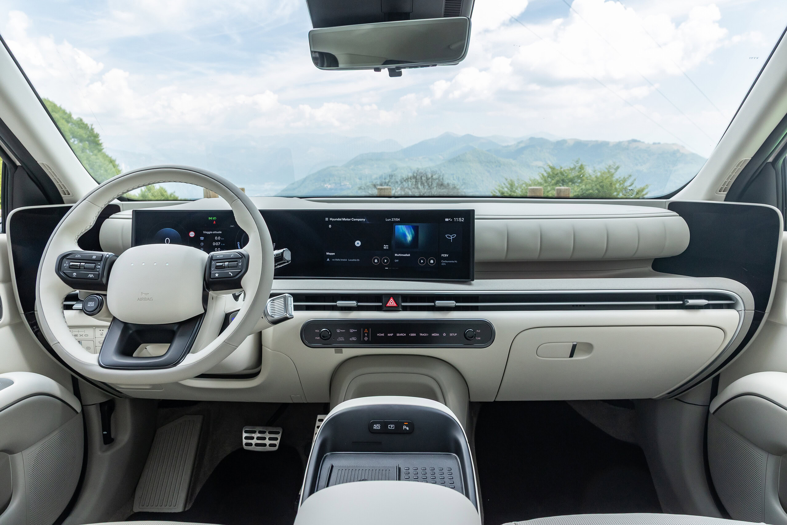 04 – Hyundai NEXO