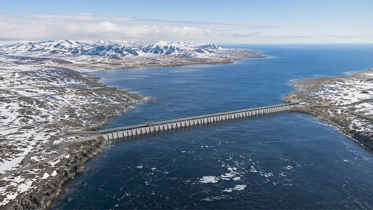 Diga tra Alaska e Siberia per salvare il clima: l'idea folle