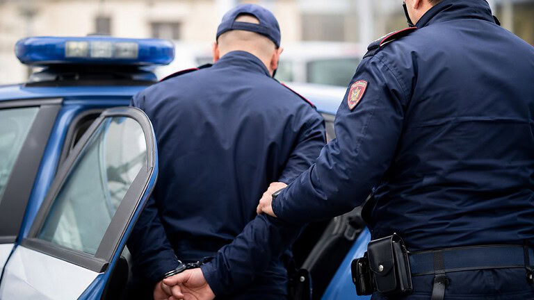 Dati rubati di VIP e calciatori: arrestati due poliziotti