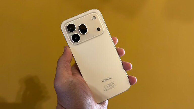 HONOR 600 Pro: display eccezionale, autonomia e top dell'AI, la recensione