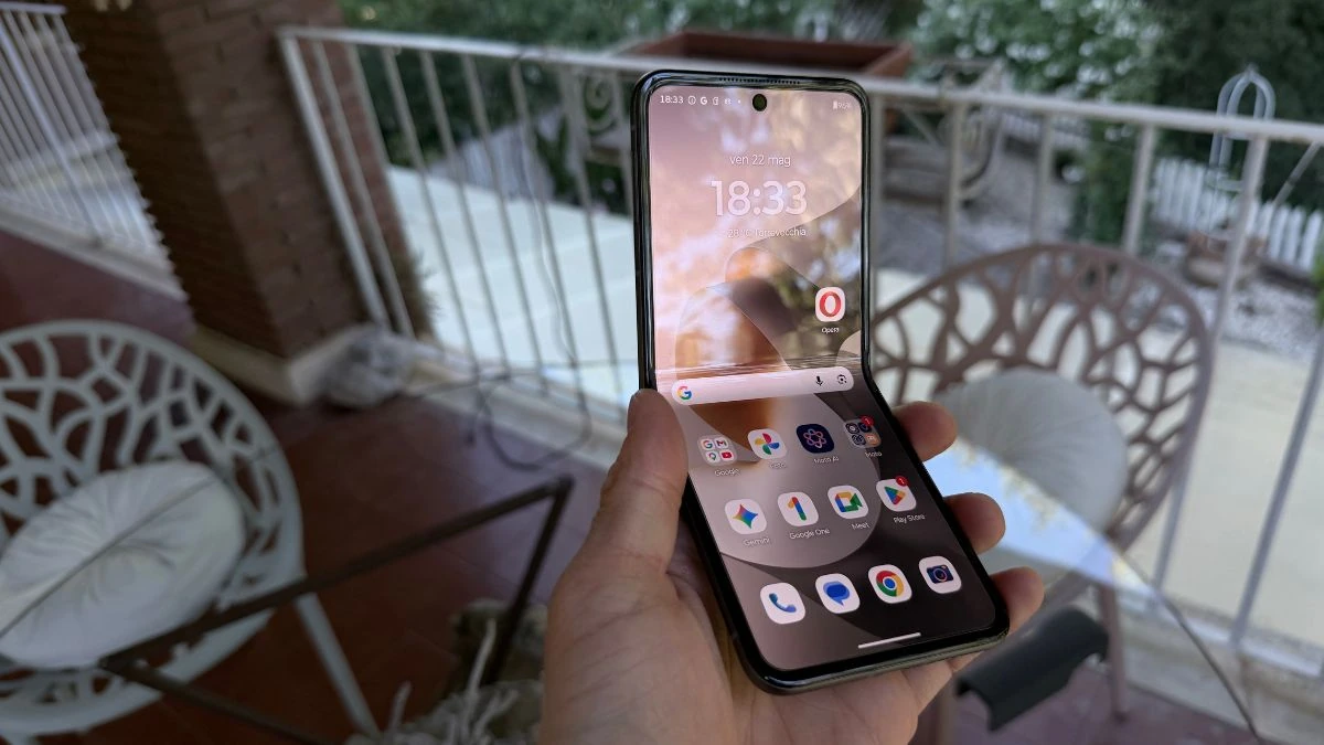 Motorola Razr 70