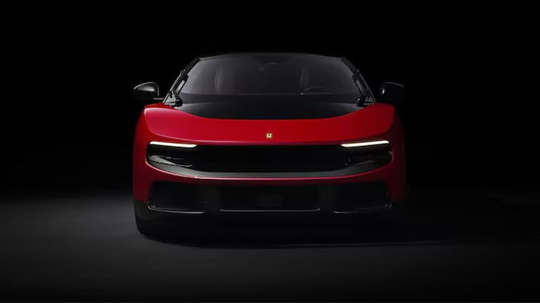 Ferrari Luce, la prima elettrica che divide il mondo dell'auto