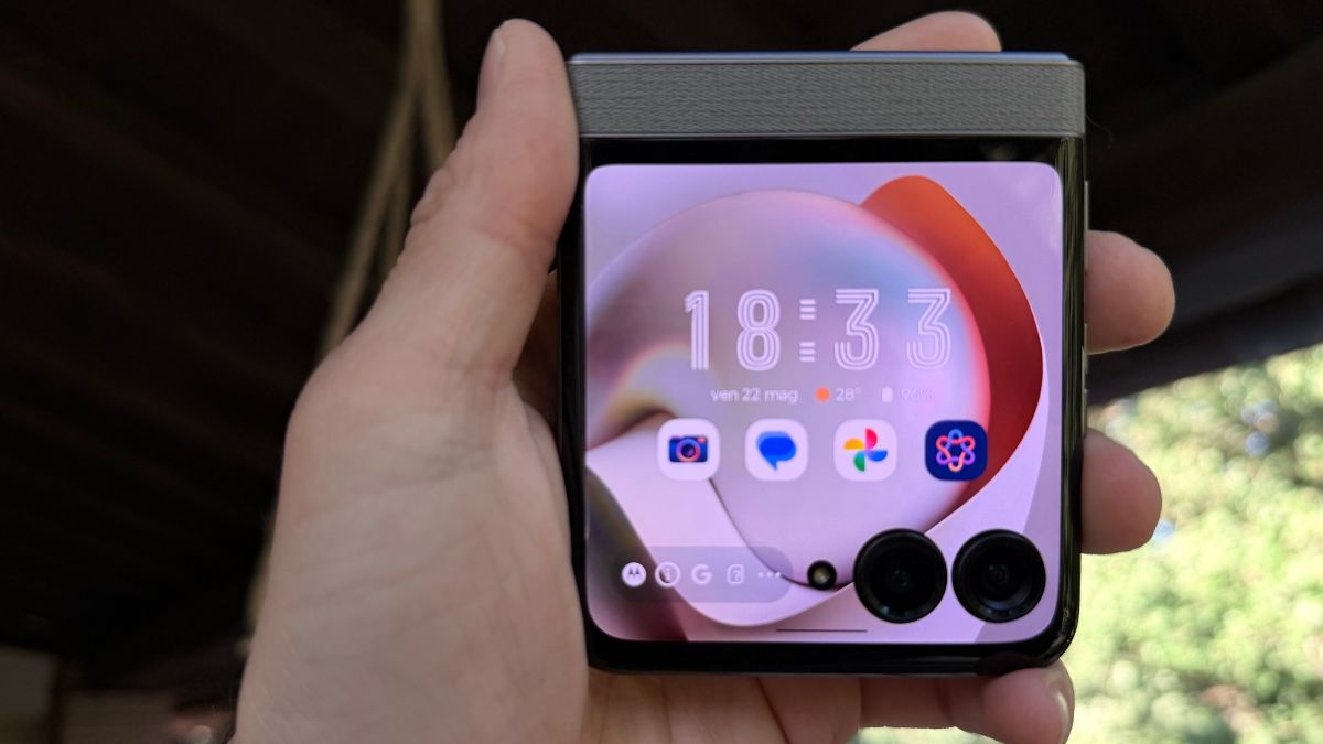 Motorola Razr 70