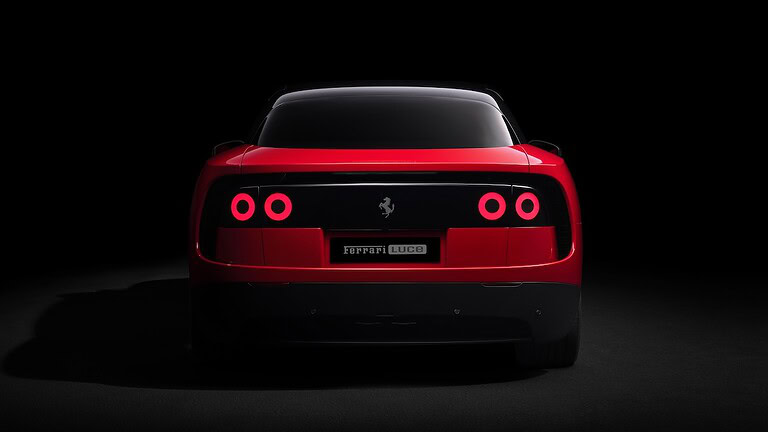 Ferrari Luce divide ma la location del reveal ha messo tutti d'accordo