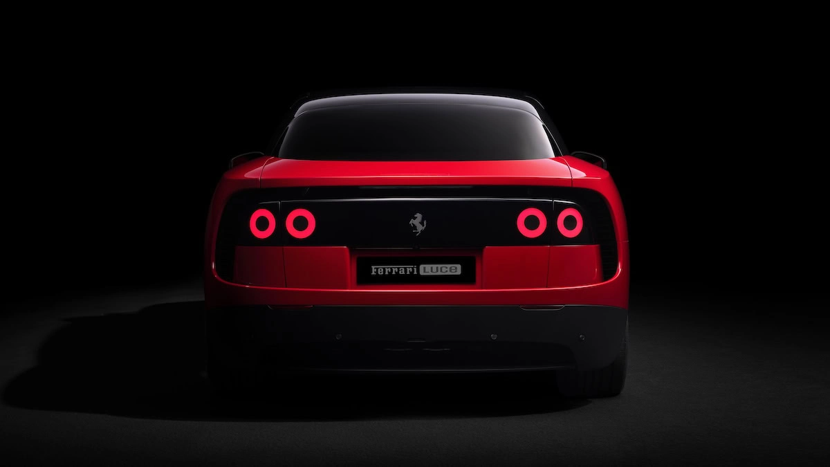 Ferrari Luce divide ma la location del reveal ha messo tutti d’accordo