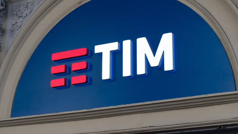 TIM regala un viaggio a Siviglia: come partecipare al concorso Netflix