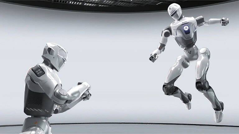 ENGINEAI: un robot umanoide ogni 15 minuti nella nuova fabbrica