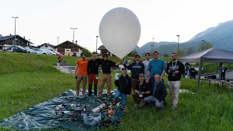 Sonda stratosferica italiana di un 19enne riprende curvatura terrestre a 34.500 metri
