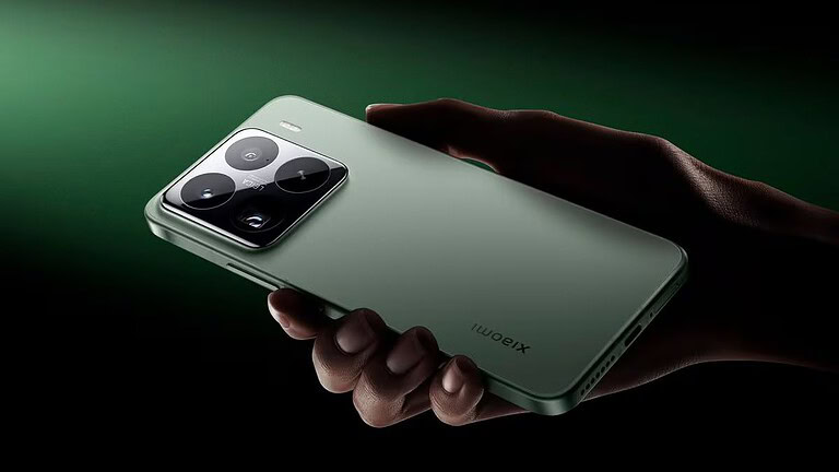 Xiaomi 17 Max, il nuovo top di gamma punta tutto su batteria e prestazioni