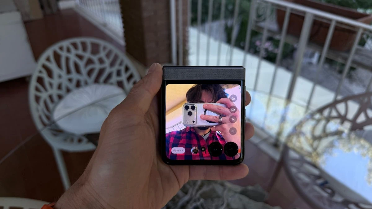 Motorola Razr 70