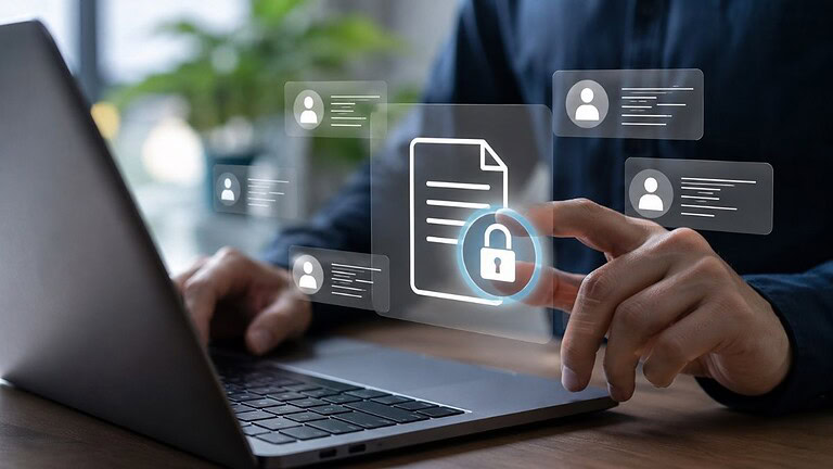 Dati sul web: ecco come fare a farli scomparire per proteggersi