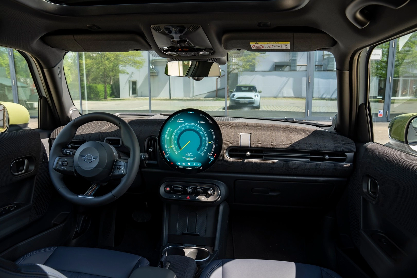MINI Paul Smith Edition: la nuova auto in serie speciale stupisce