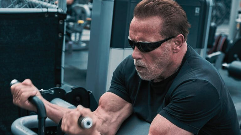 Schwarzenegger allenamento 78 anni
