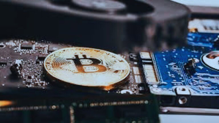 cryptojacking gamer