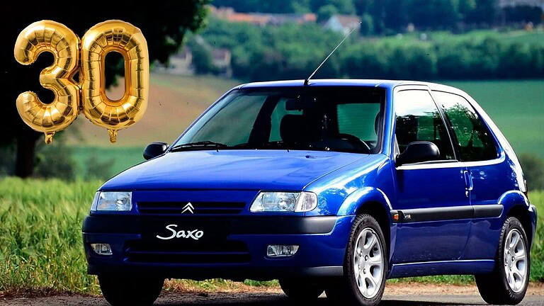 Citroën Saxo VTS compie 30 anni: la sportiva che ha fatto storia