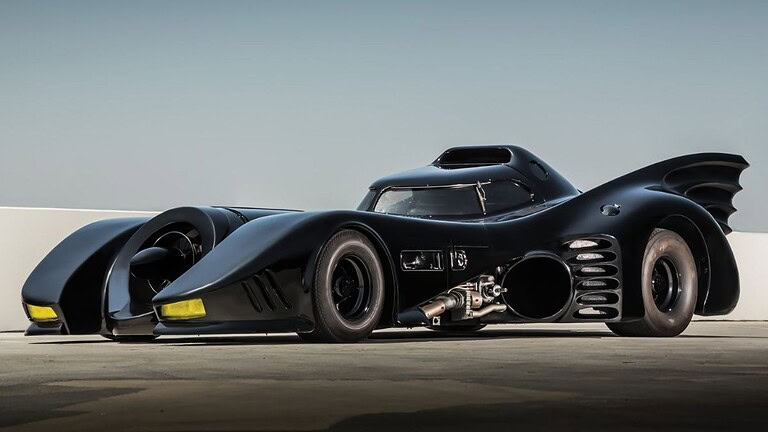 Batmobile 1966: la storia assurda dietro l'auto più iconica di sempre