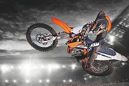 KTM accusata di vendere moto da cross truccate come stradali
