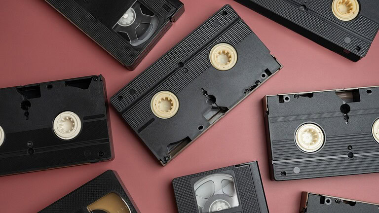 Vecchie VHS: non buttarle, ecco come riciclarle in modo creativo