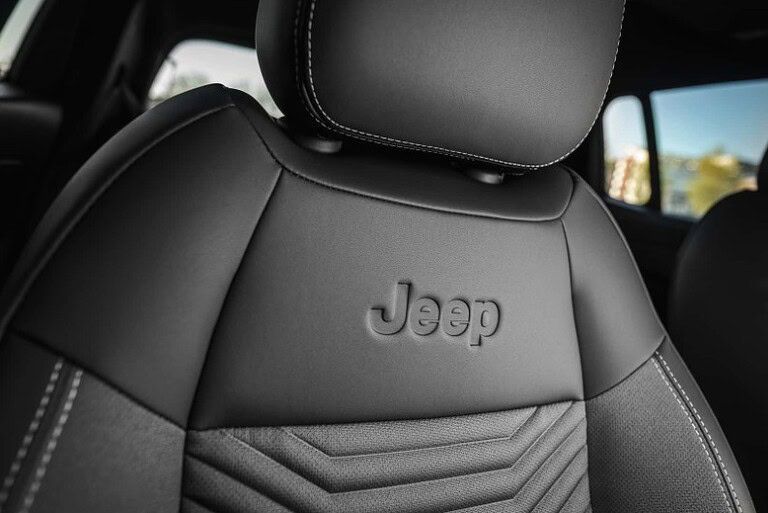 Jeep Avenger 2026 interni - specifiche Jeep Avenger 2026 interni - specifiche