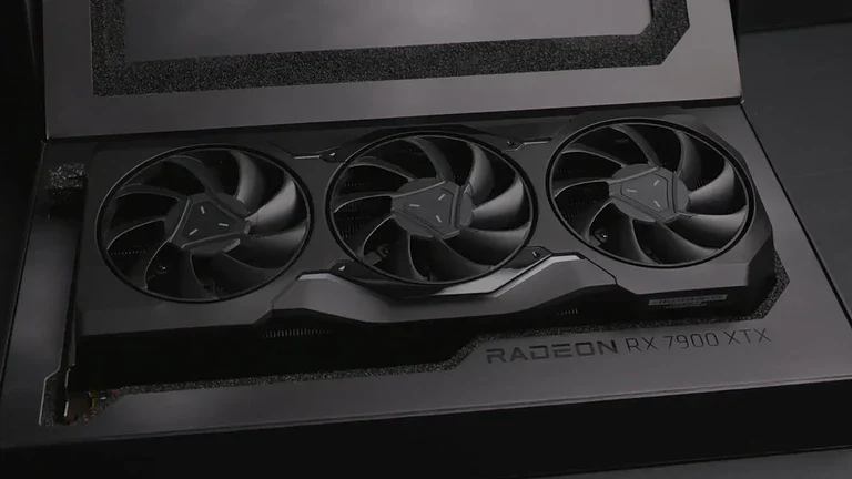 AMD FSR 4 arriverà sulle Radeon più vecchie, ma non subito
