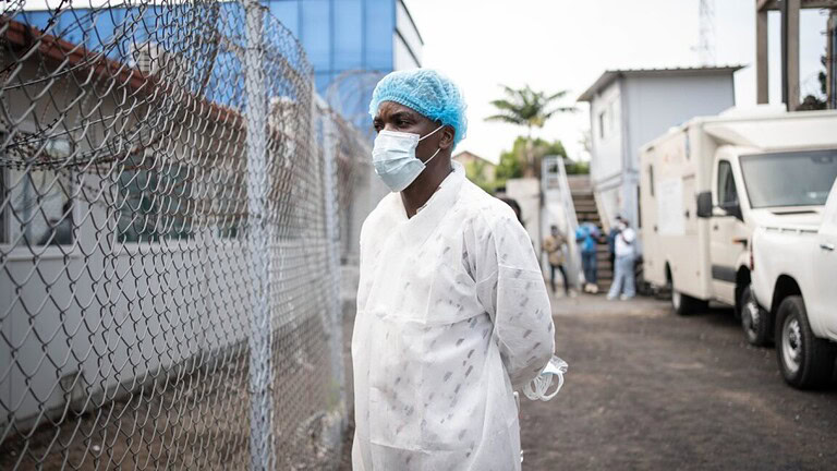 Ebola, americani infetti dirottati in Europa: la Casa Bianca rifiuta il rientro - americani Ebola Europa