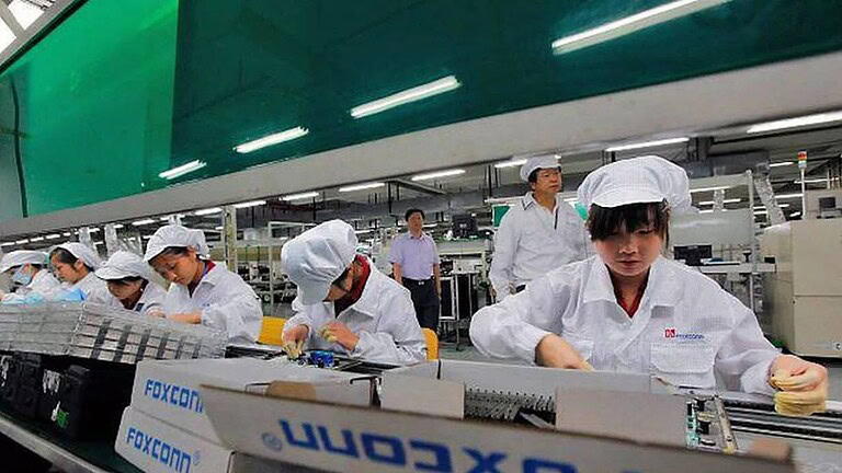 Foxconn sotto attacco ransomware: rubati 8 TB di dati su Apple e Nvidia