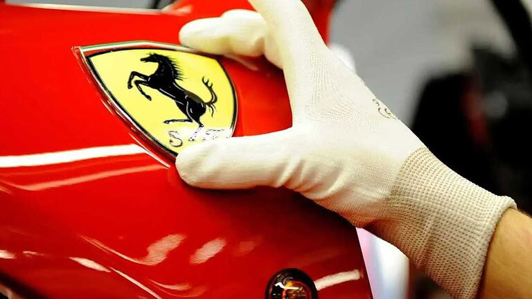 Ferrari F355 GTS in vendita a Catanzaro: era in realtà una Toyota