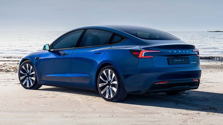Tesla FSD: scadenza fissata per l'acquisto una tantum in Italia