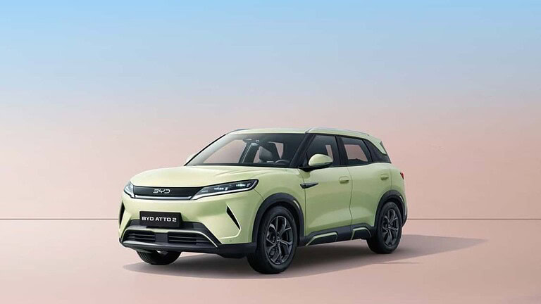 BYD sommersa dagli ordini: la ricarica ultra rapida cambia tutto