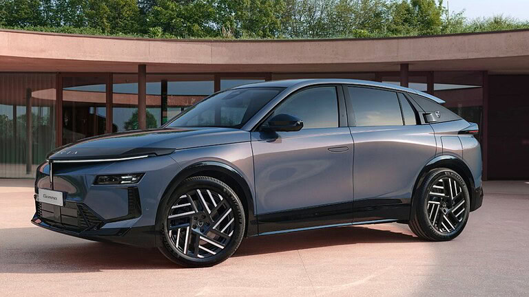Lancia Gamma svelata: il crossover che nessuno si aspettava