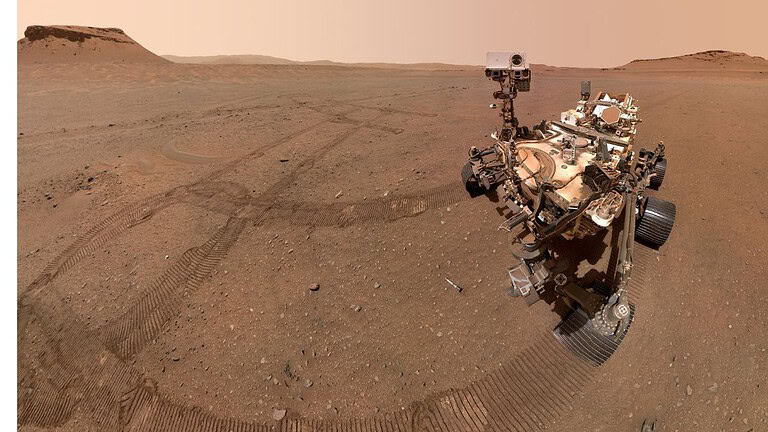Perseverance, il selfie su Marte tra rocce di 4 miliardi di anni