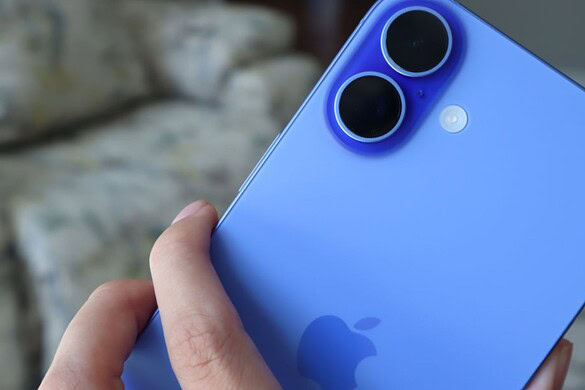 iPhone 19 Pro: display curvo sui 4 lati e fotocamera invisibile?