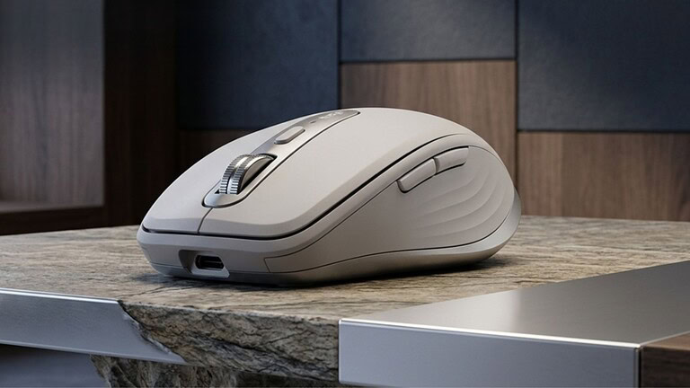 Logitech MX Anywhere 3S crolla al minimo storico: sconto del 50%