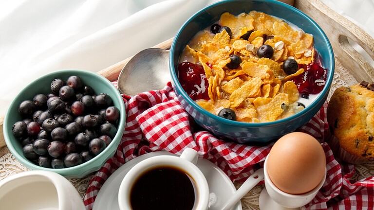 Colazione, a che ora farla? La risposta della scienza sorprende - colazione orario ideale