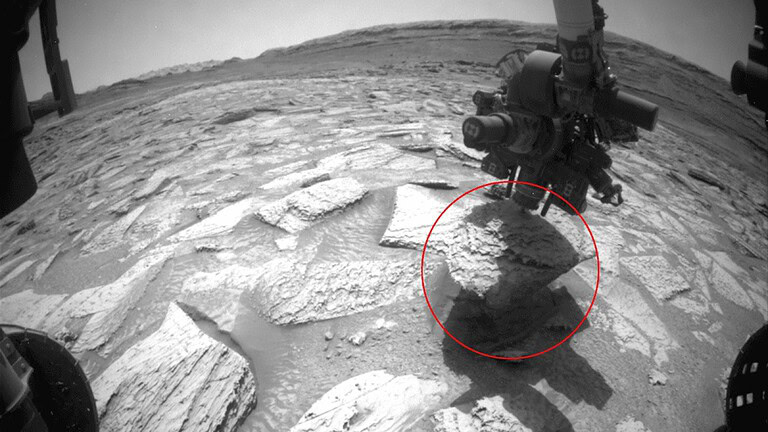 Curiosity si è incastrato in una roccia su Marte: come l'ha liberato la NASA - Curiosity incastrato roccia Marte