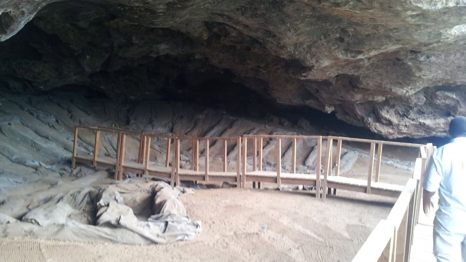 Letti preistorici: ecco come dormivano gli umani 200.000 anni fa