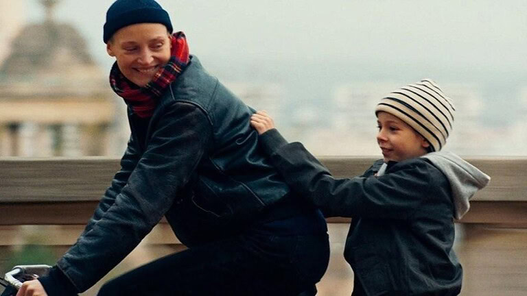 Love Me Tender: una madre combatte il sistema per il proprio figlio - Love Me Tender film