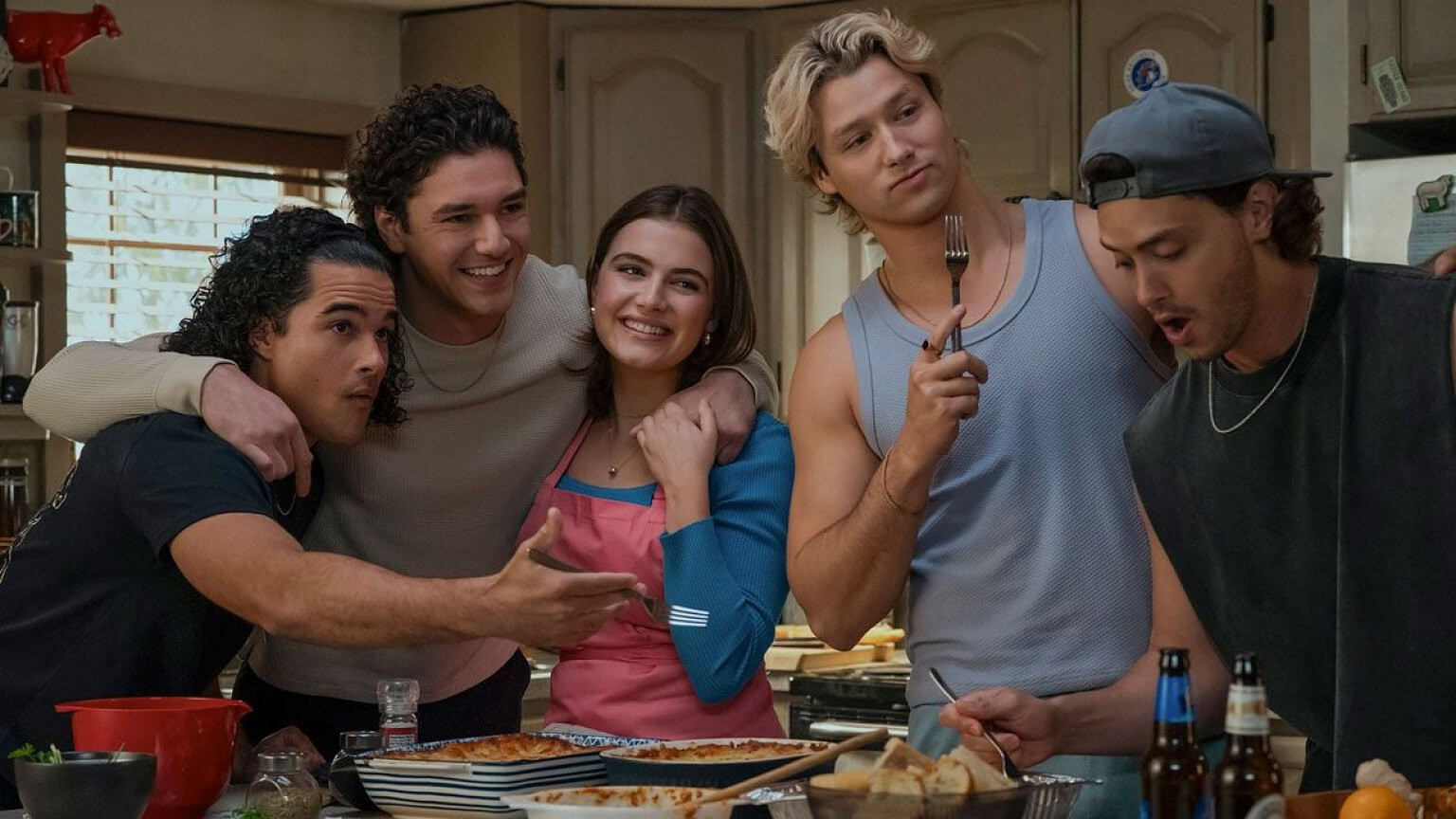 Off Campus stagione 2: nuovi protagonisti e cosa aspettarsi
