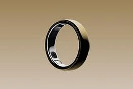 Oura Ring 5 è ufficiale: più piccolo ma con funzioni che non ti aspetti