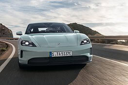 Porsche Taycan, produzione fermata: vendite crollate del 19%