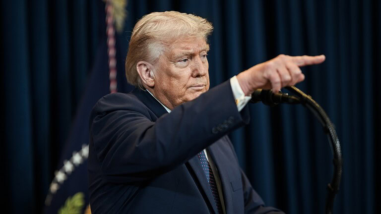 Trump blocca le regole sull'AI: cosa c'è dietro la decisione - Trump regole AI