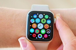 Apple Watch domina il mercato smartwatch, Samsung crolla del 28%